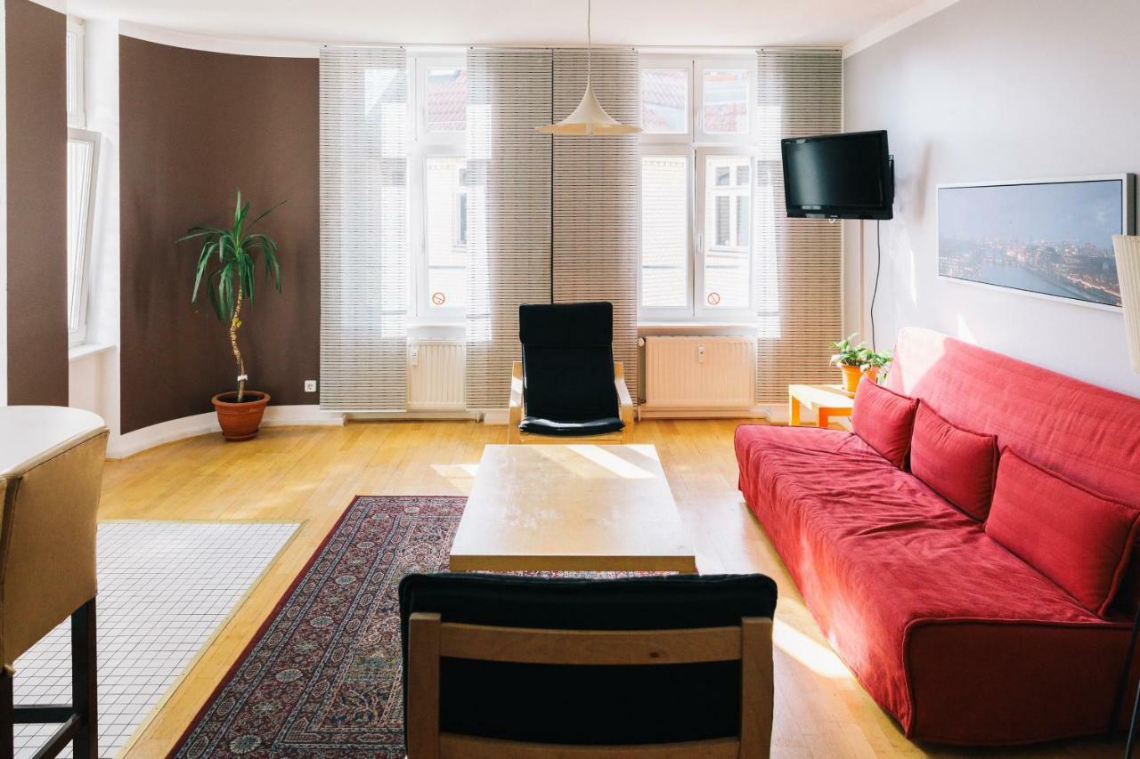 St Christopher's Apartment *